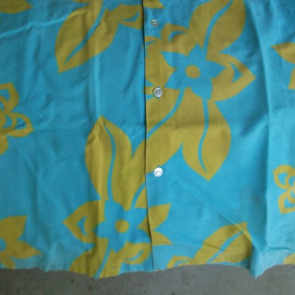 1960's HAWAIIAN ALOHA SHIRT  made in Honolulu - Picture 3 of 14